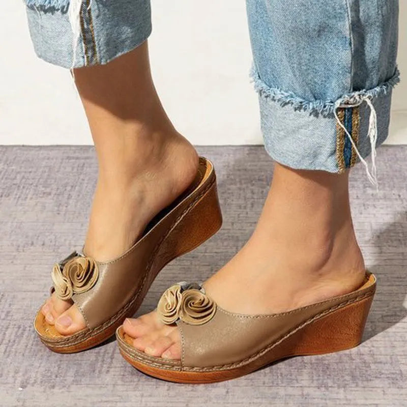 ⏰Last Day 70% OFF 🔥 Womens Comfy Leather Solid Flower Strap Wedge Sandals