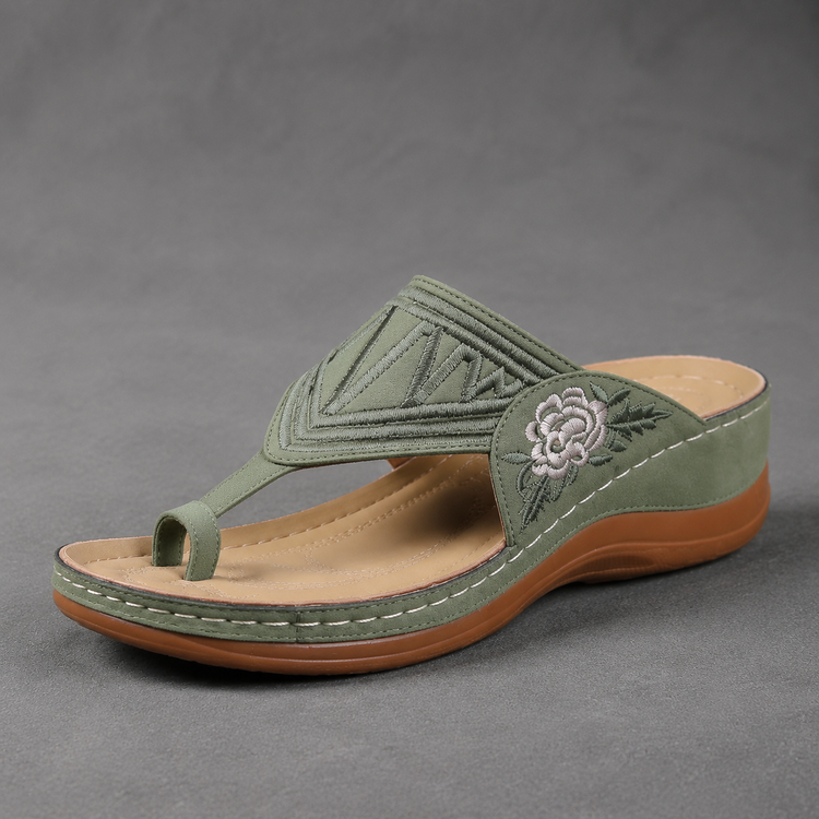 ⏰Last Day 70% OFF 🔥 Women's Floral Embroidered Comfort Sandals