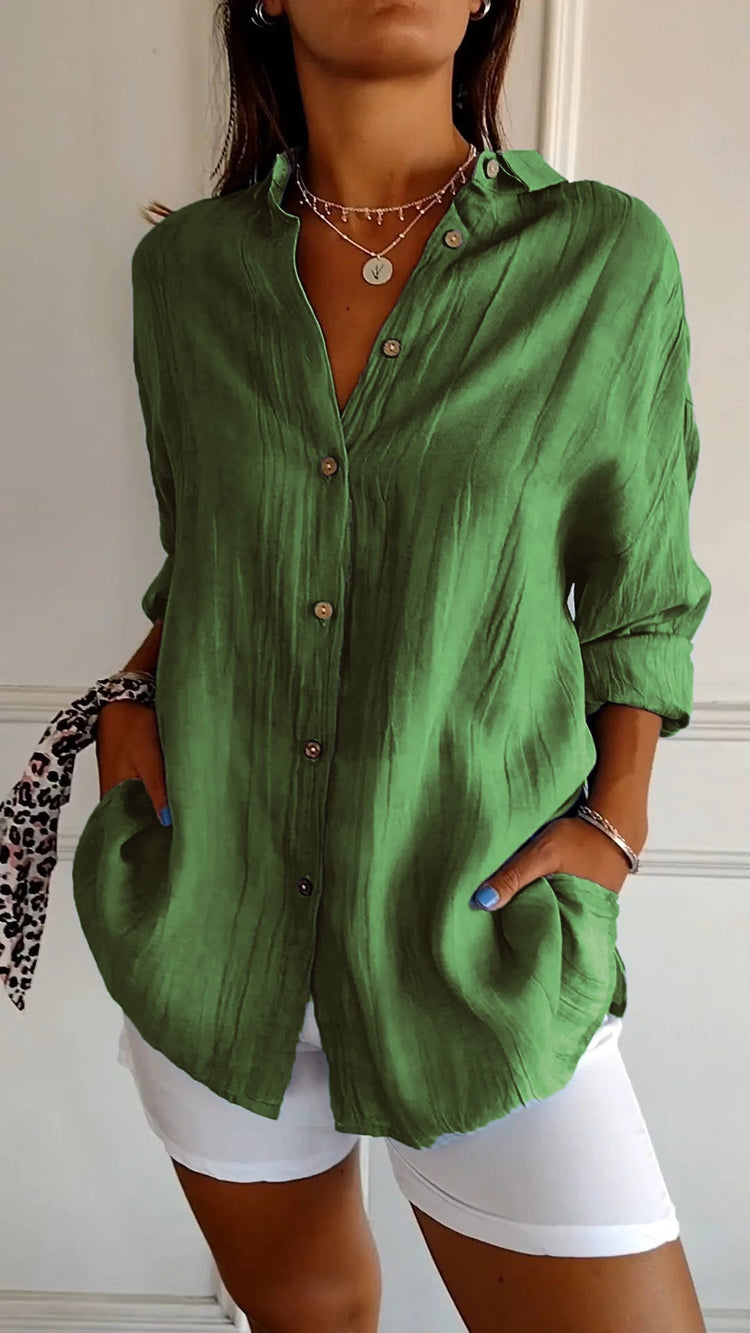 Single-breasted shirt with pleated lapels