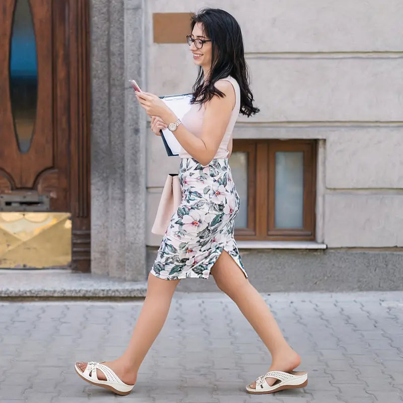 ⏰Last Day 70% OFF 🔥 Women's Floral Arch Support Sandals