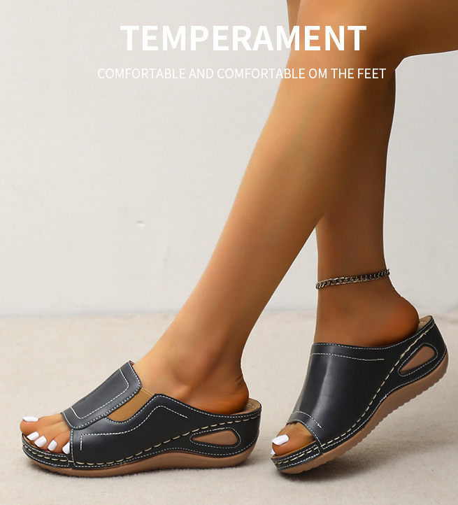 Women's sandals with an elastic wedge heel and wide toe to support the arch of the foot