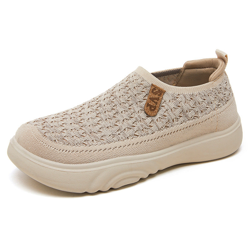 Knitted slip-on shoes