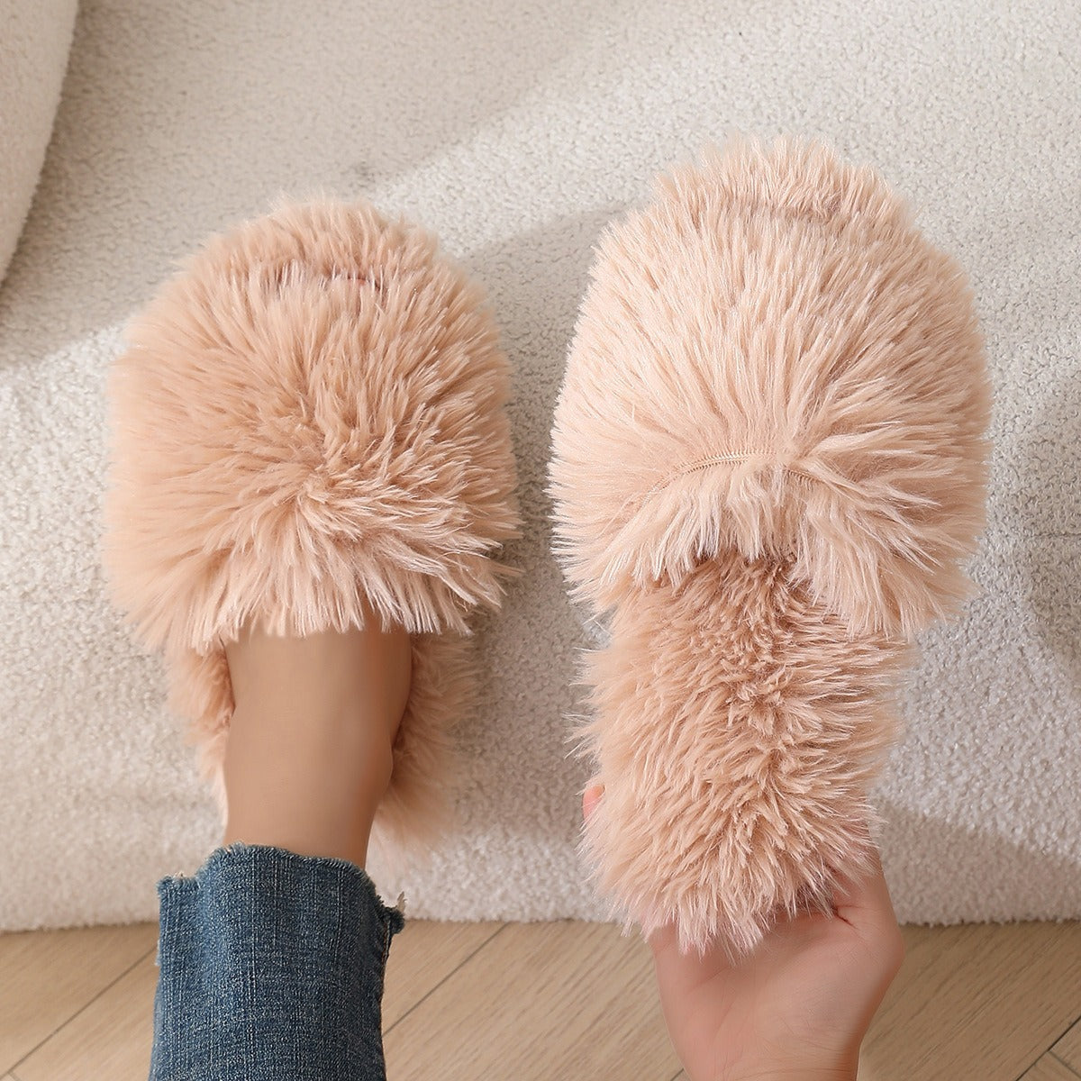 ⏰Last Day 70% OFF 🔥 TOPSFANO® Plush Platform Indoor Slippers