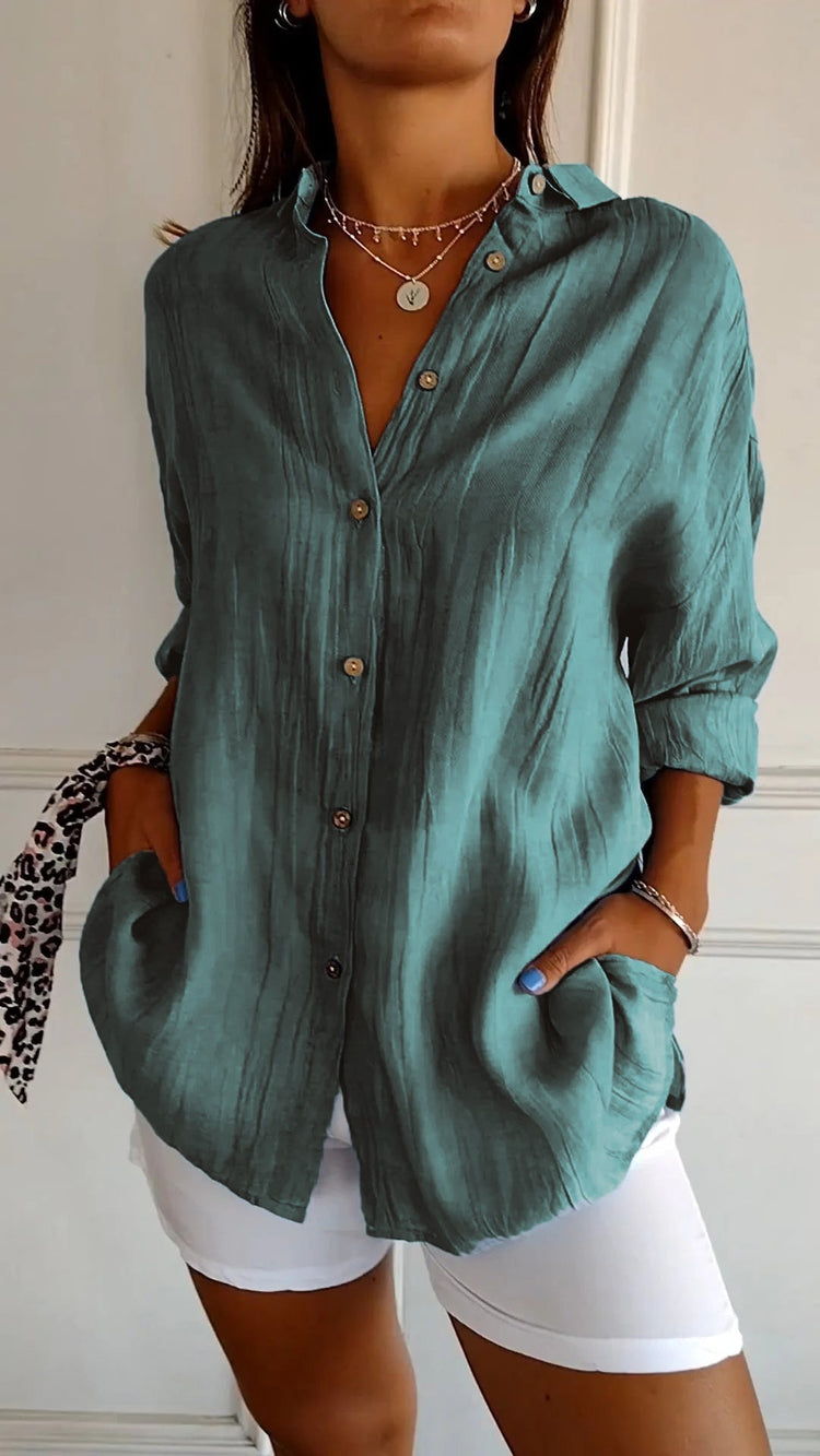 Single-breasted shirt with pleated lapels
