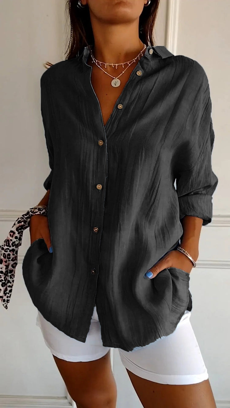 Single-breasted shirt with pleated lapels
