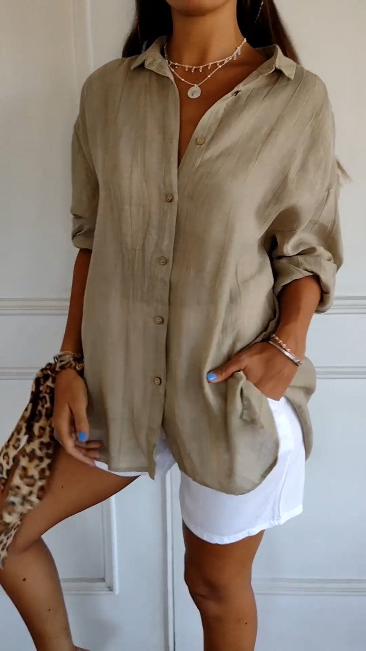 Single-breasted shirt with pleated lapels